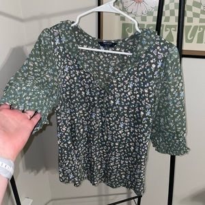 Women's Lucky Brand Size M Short Sleeve Top